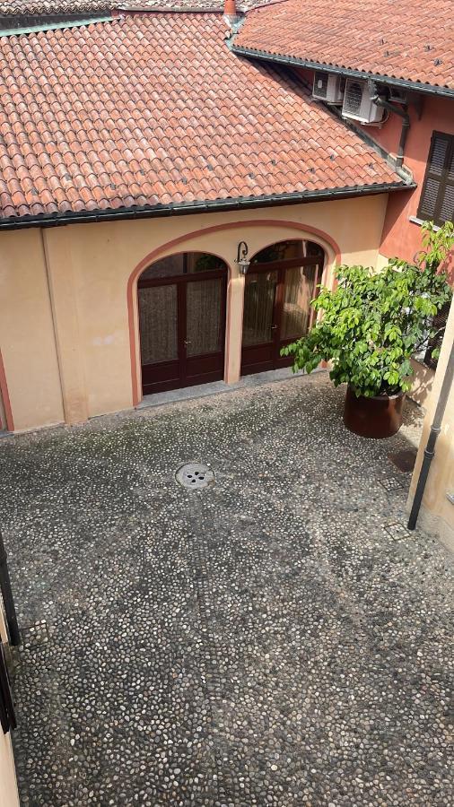 Villa Ghiringhelli Azzate Exteriör bild